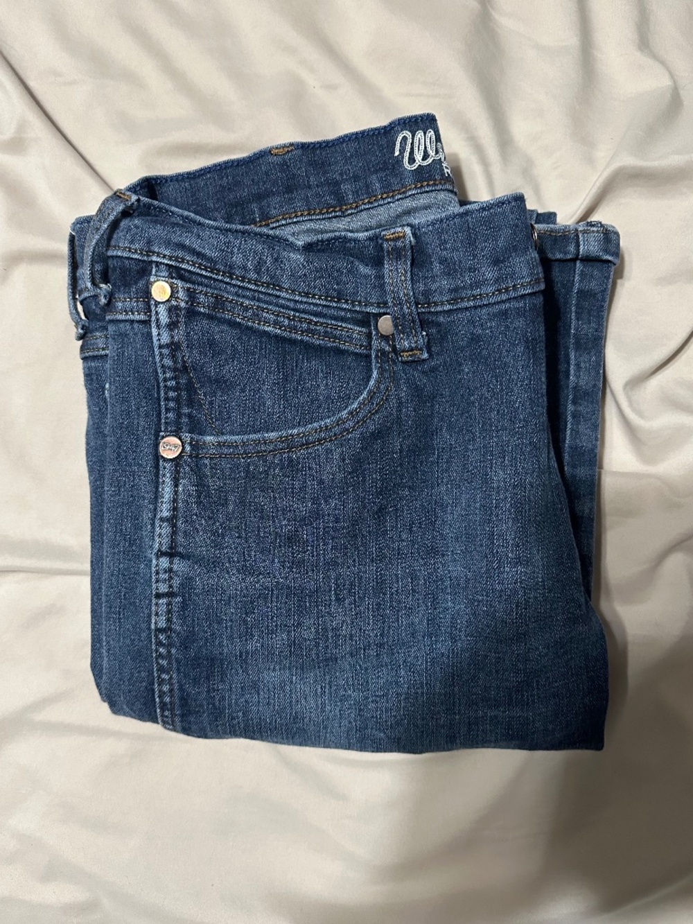 MEN'S WRANGLER RETRO SLIM FIT BOOTCUT JEAN